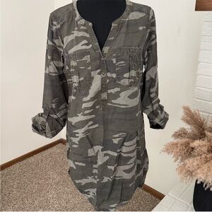 Express Olive Camo Button-Front Midi Shirt Dress
